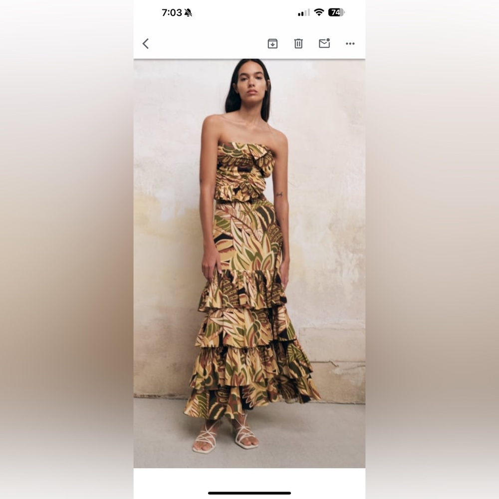 Linen Blended Ruffled Printed Set